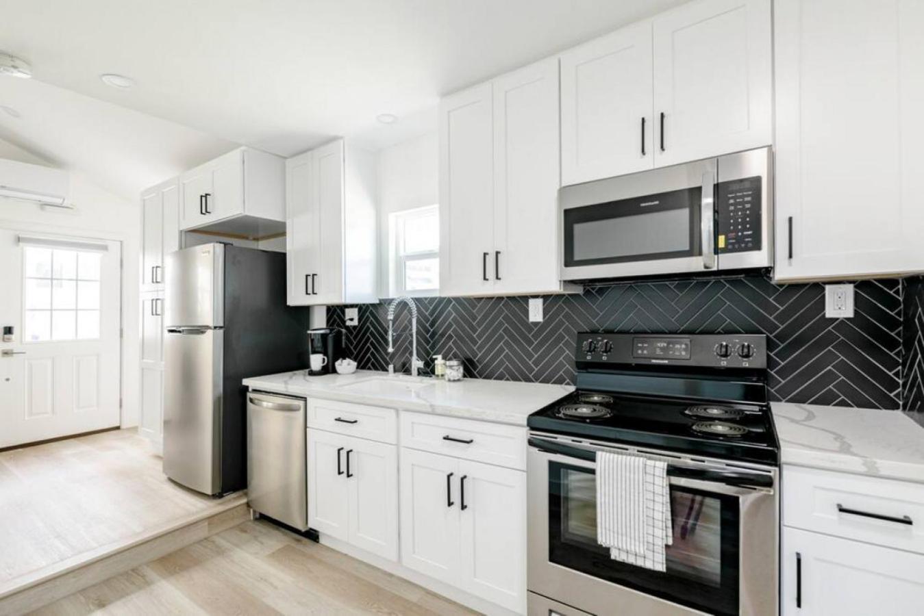 Chic 2Bed And Large Serene Backyard In Heart Of Sd San Diego Eksteriør bilde